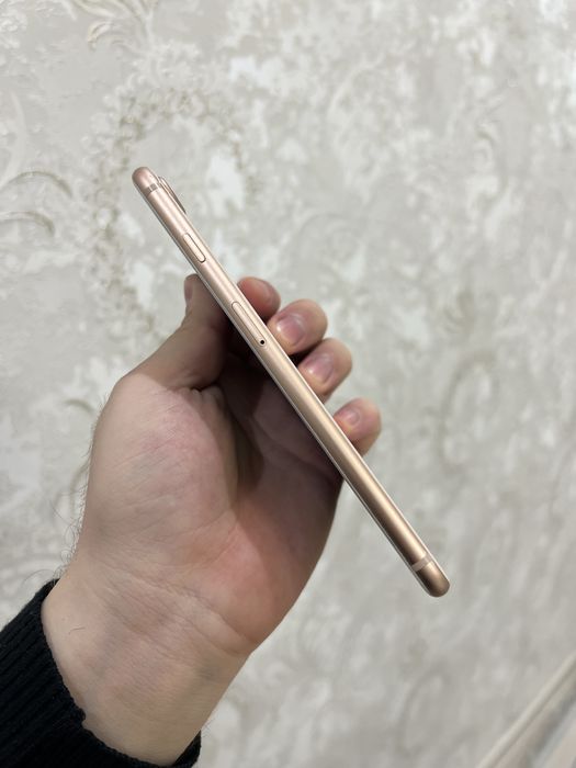 Iphone 8+ 256GB gold