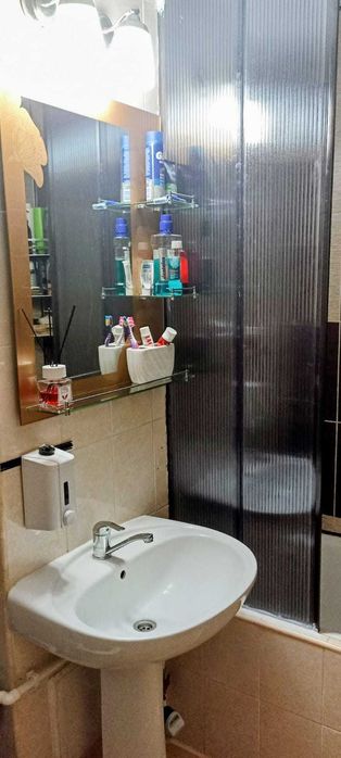 daca vrei un apartament gata mobilat, sa te muti in el , acesta poate fi al tau