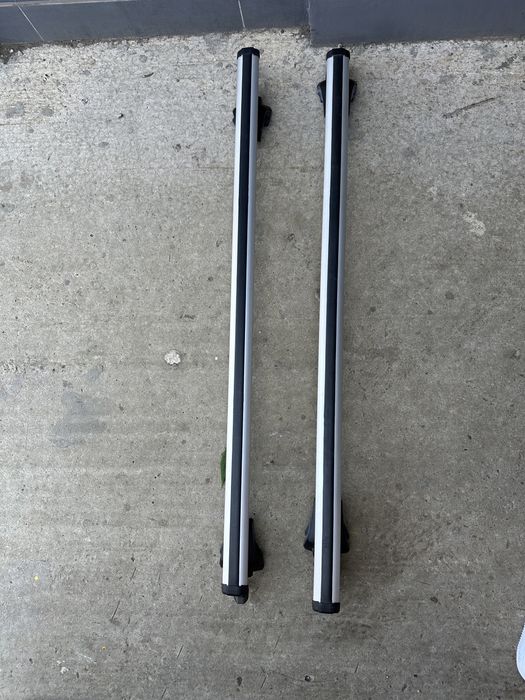 Bare Thule pentru portbagaj