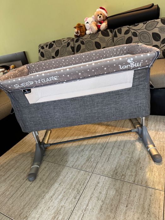 Кошара next to me