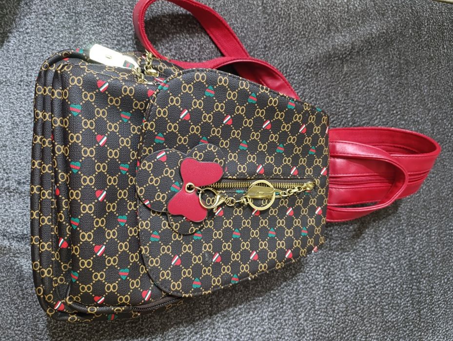 Продам рюкзак гучи новый