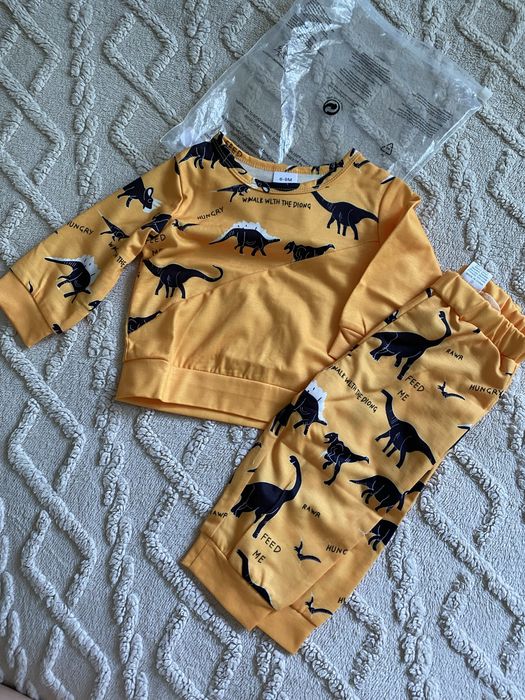 Детский костюм 80