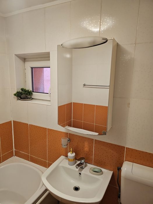 Apartament 3 camere Titan-1 Decembrie