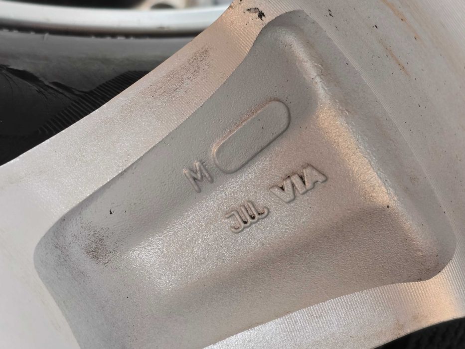 265-65-R17 Prado150 диски с резиной