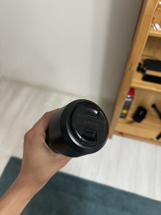 Sony 75-300mm Amount