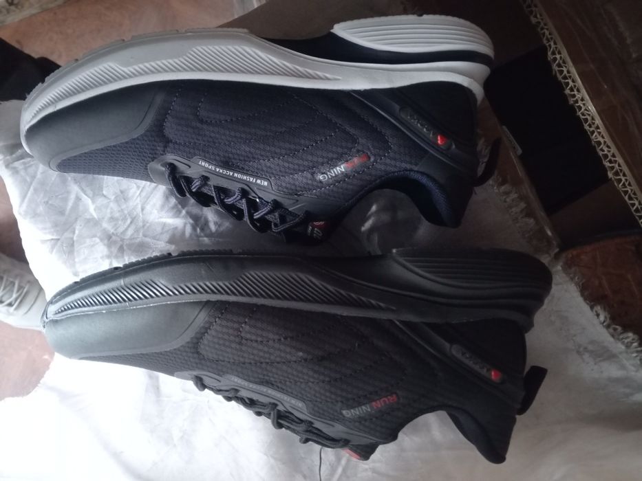 Кроссовки осенние-термо.