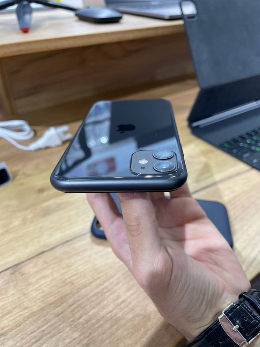 Iphone1164gb black