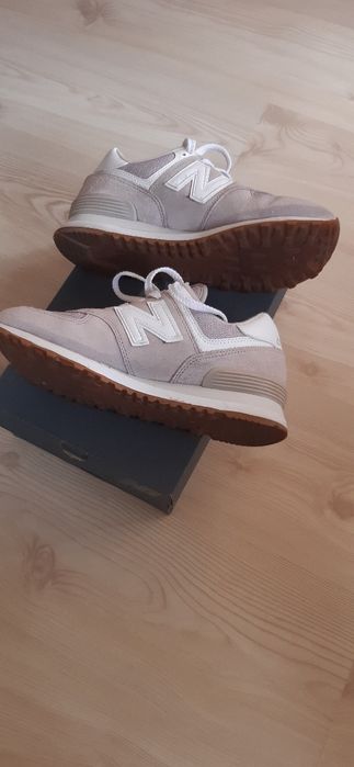 Adidași damă New Balance, mărimea 39