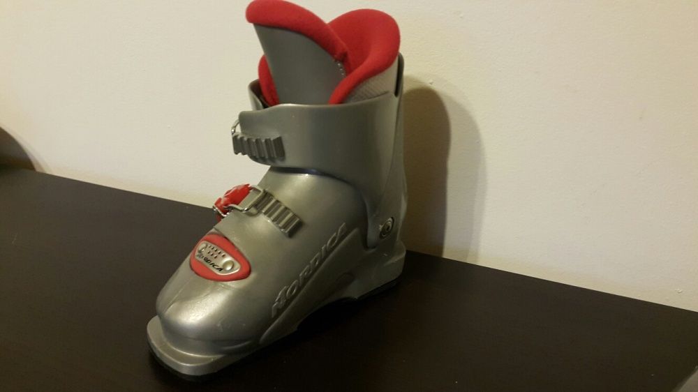 Clapari copii NORDICA 26,5