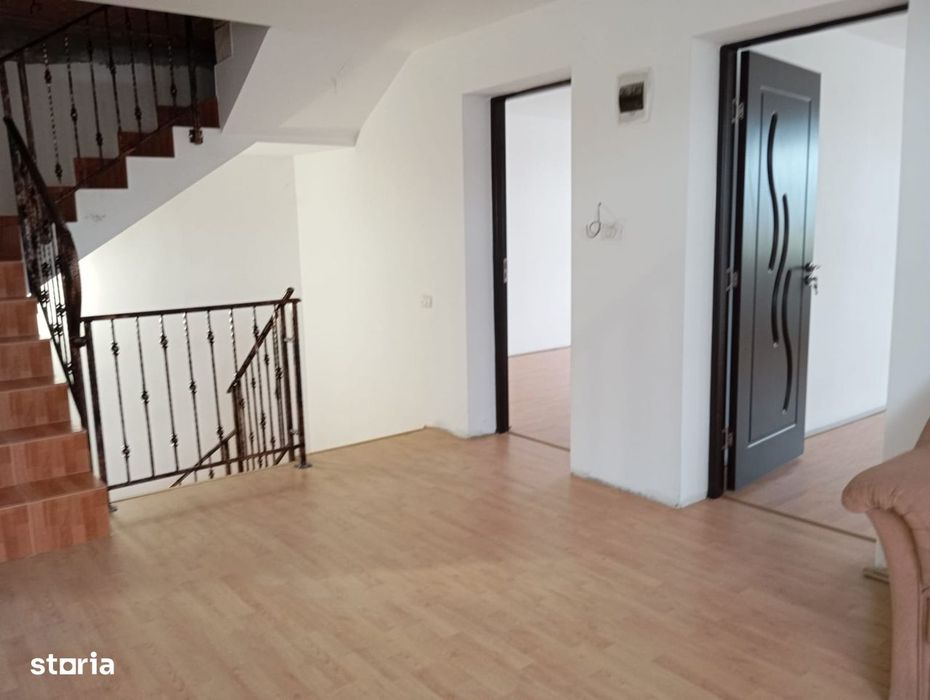 Vila 7 camere in cartierul Gai