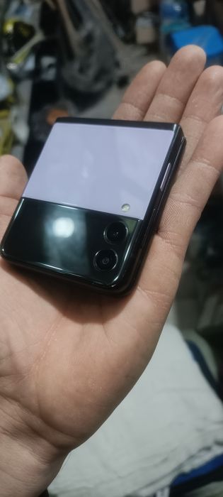 Samsung z filp 3 5G