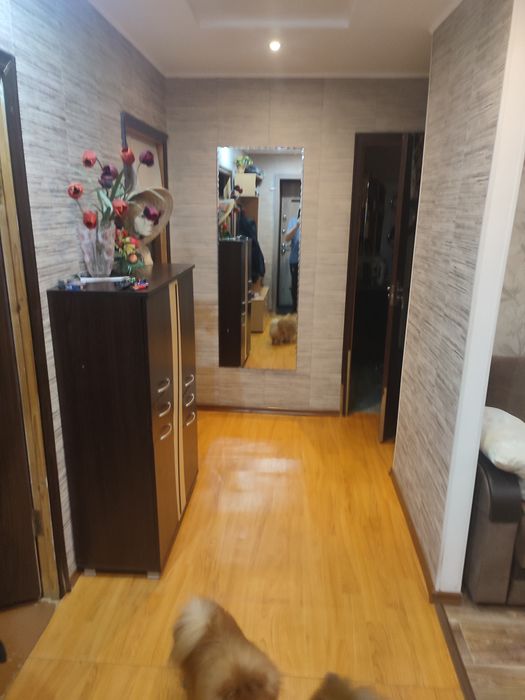 Продам трешку на 5микрорайоне