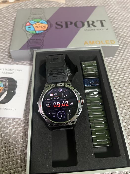 Ceas smartwatch