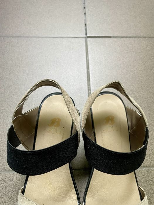 Sandale Damă Bata 37 , stare foarte  buna