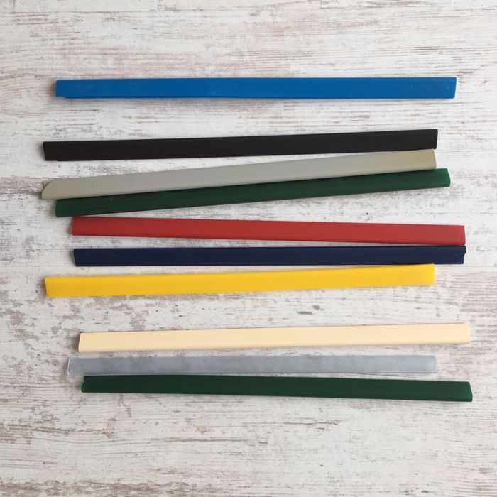 пластмасови шини за подвързване