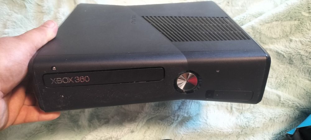 Xbox 360 de vânzare 400ron