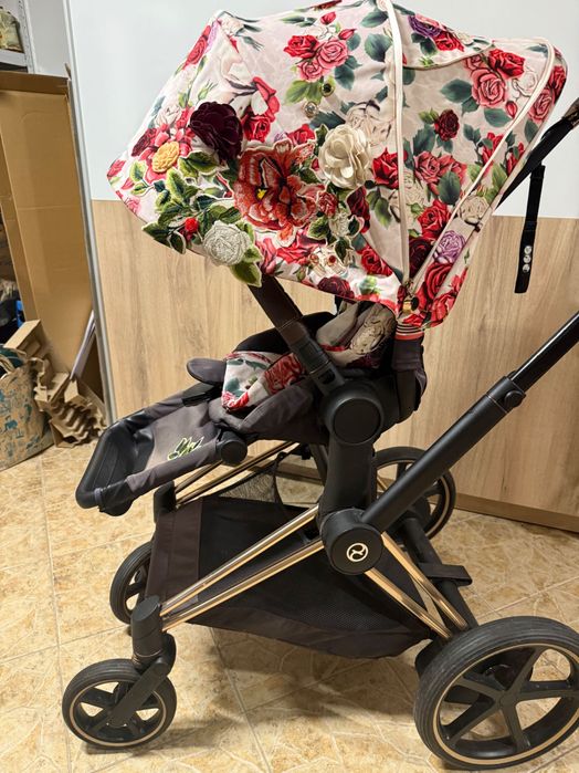 Cybex Spring Blossom e-Priam