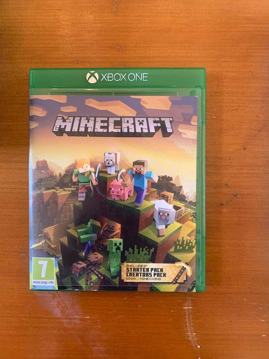 Xbox One S cu 4 controllere și 10 jocuri, prezentate mai jos.