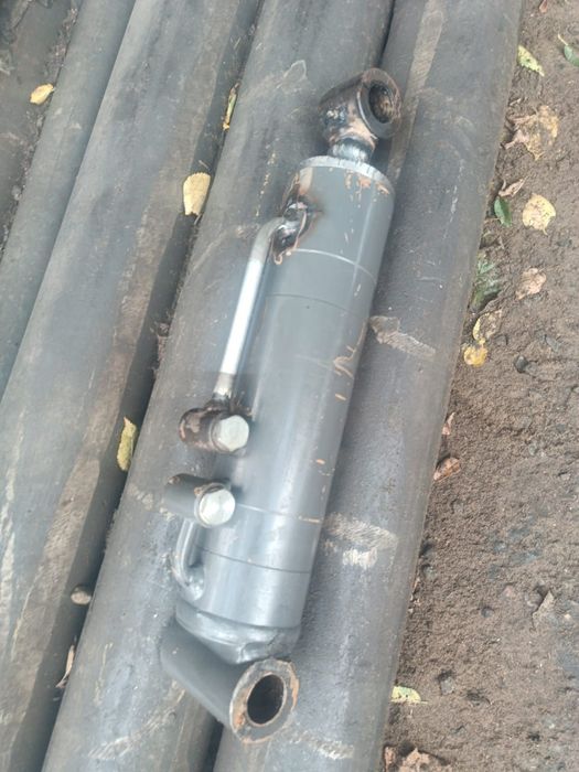 Гидроцилиндры на экскаватор