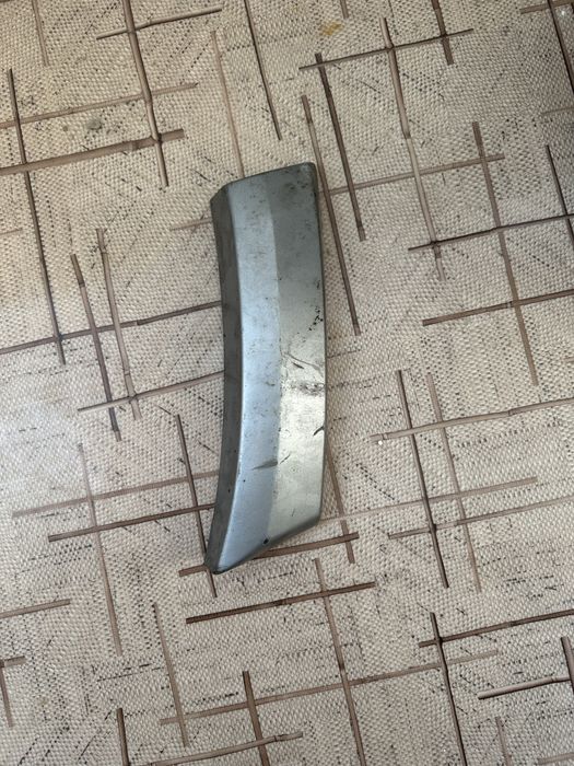 На мерс 190 молдинг