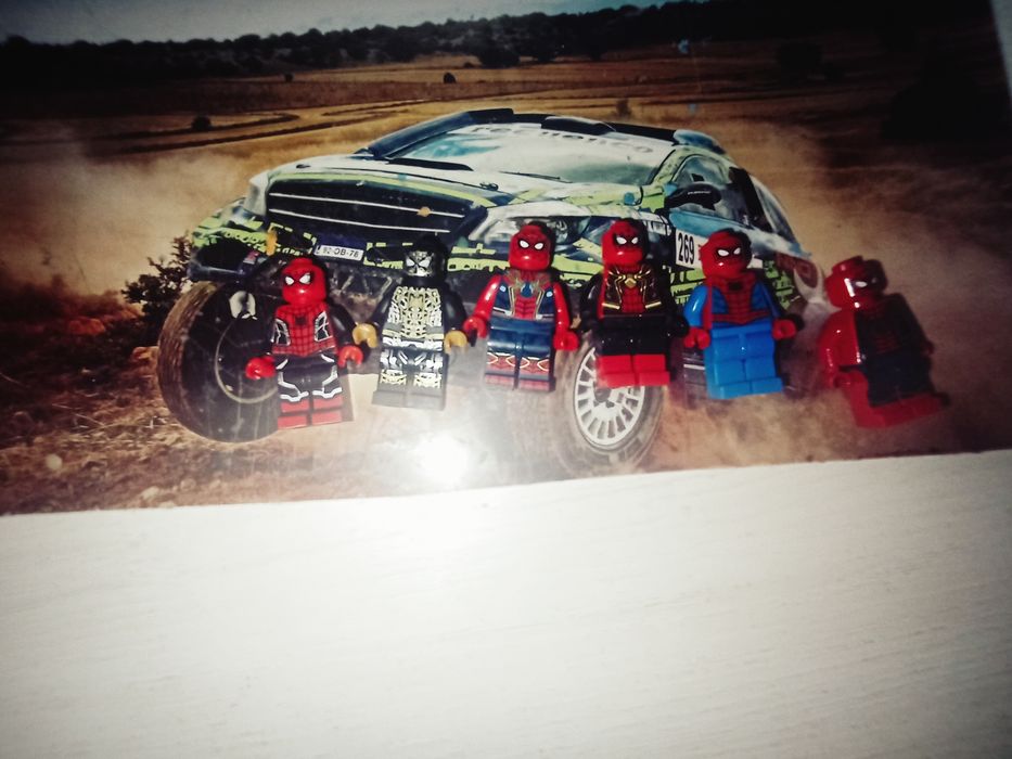 Продаю лего человека паука