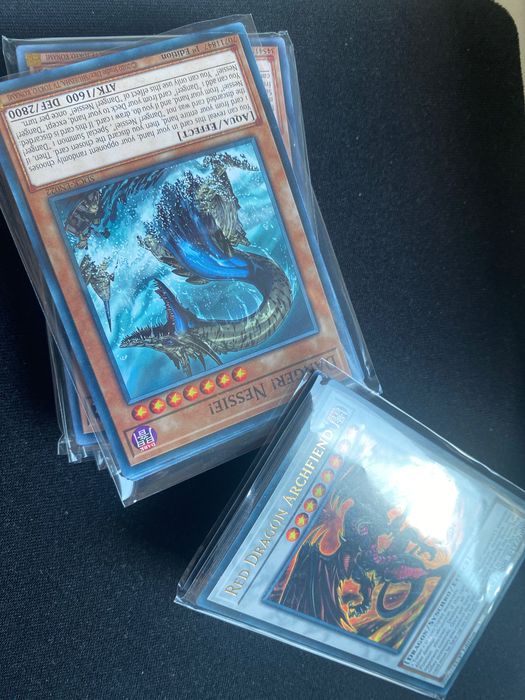 6 пакетчета с колекционерски yu gi oh карти