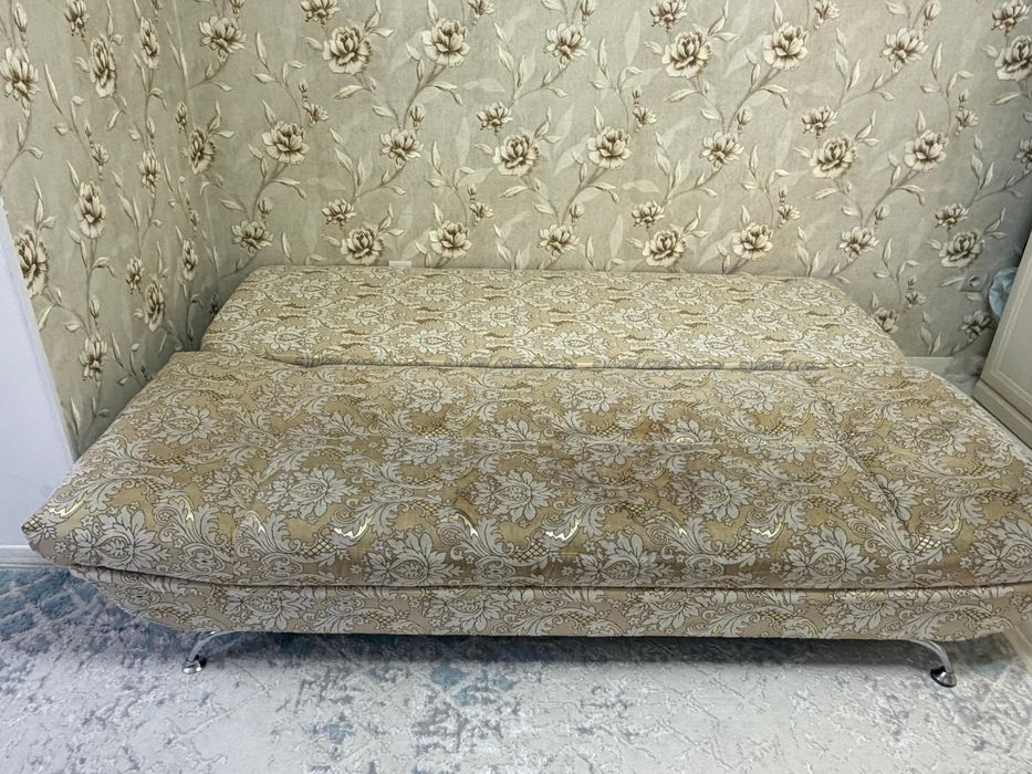 Продам раскладной диван