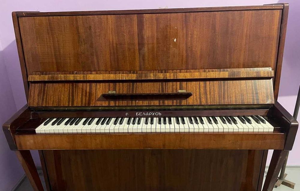 Фортепиано Беларусь в комплекте Pianino Belarus