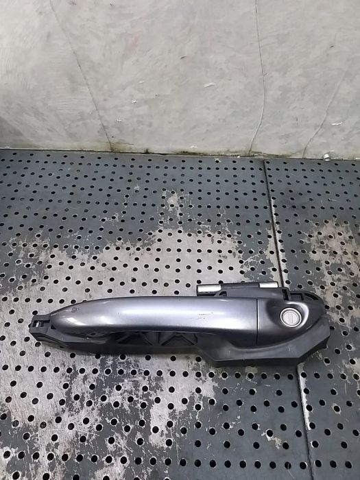 Maner usa stanga fata hyundai i10 ba ia