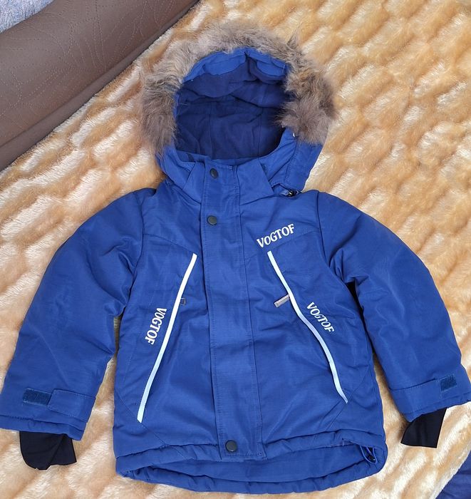 Продам зимний костюм на мальчика.