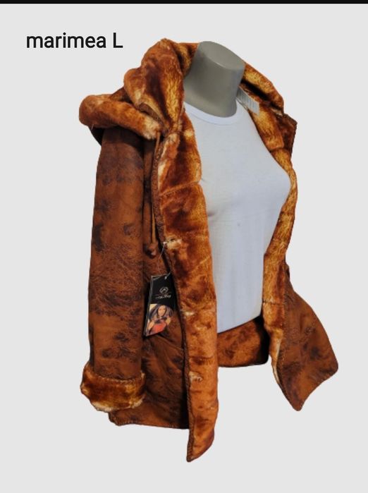 Cojoc dama, mărimea L,150 lei