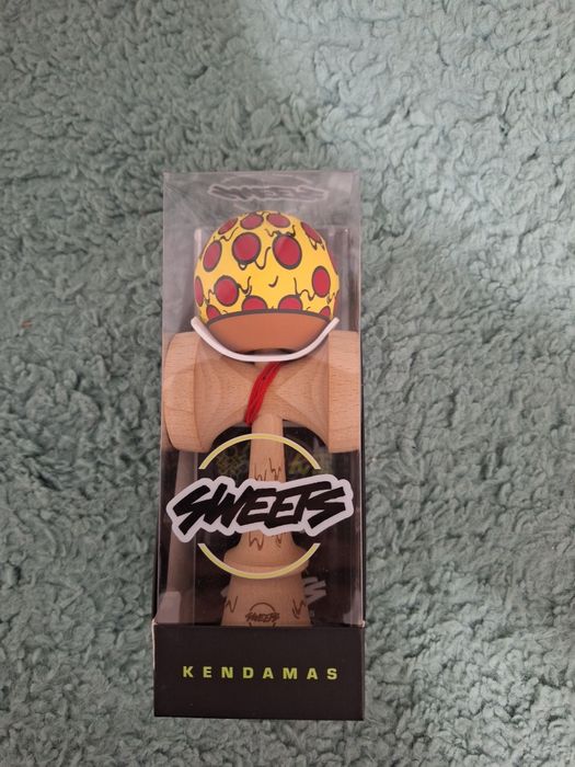 Sweets Broken Shape Pizza