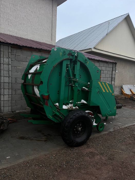 Пресс подборщик рулонные