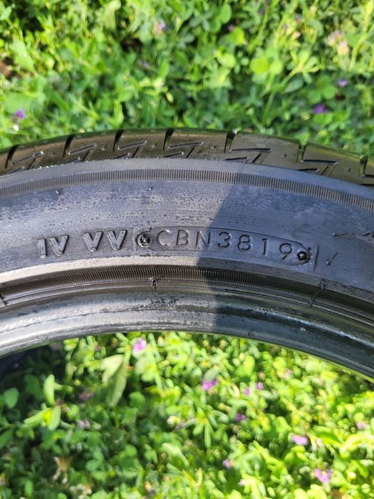 Продам шины-лето bridgeestone-turanza