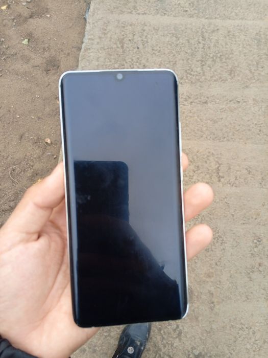 Xiaomi mi note 10 flagman