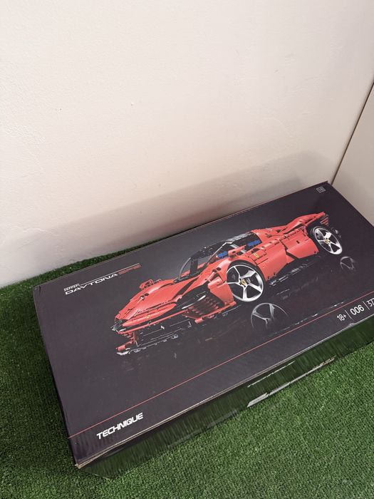Lego Ferrari Daytona 3778 piese