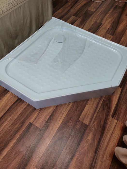 Душевой поддон продам