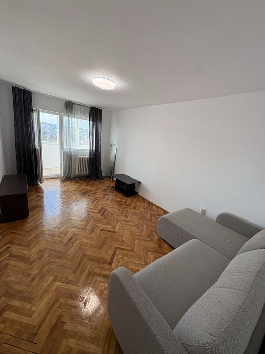 Apartament 2 camere Dâmbu Pietros de închiriat