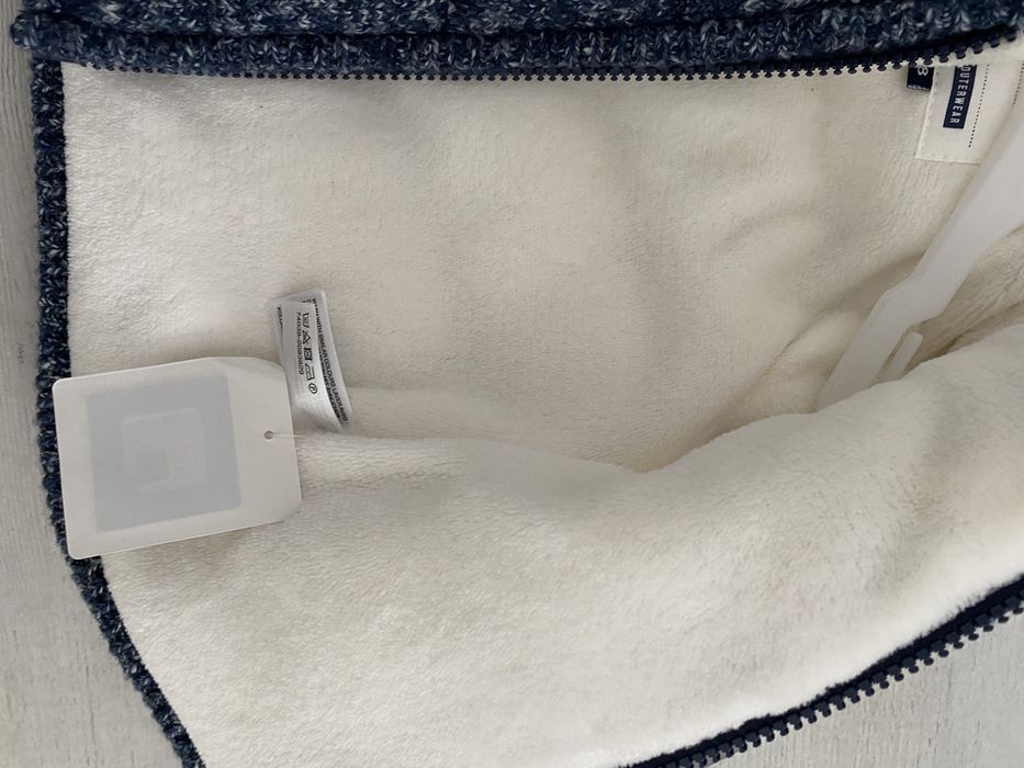 Geaca cu gluga pufoasa C&A noua