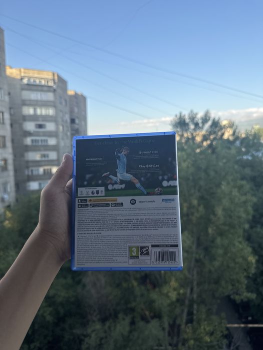 Продам игру на playstation 5