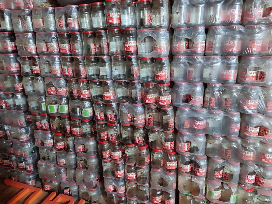 Банка 1 л штук 50тг