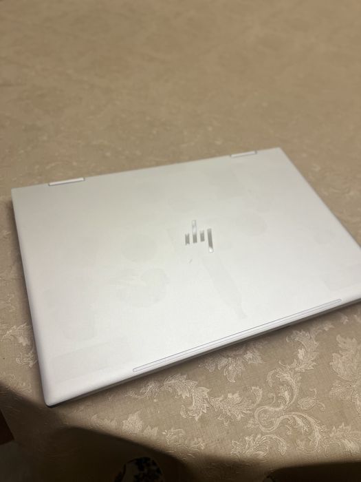 Ноутбук HP ENVY X360