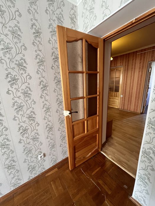Срочно продам двери