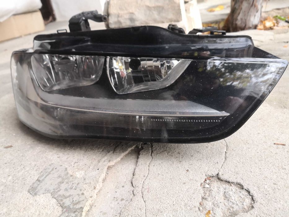 Фар Audi A4 B8.5 десен/Фар Ауди А4 Б8.5/Фар Audi A4 B8 Оригинален