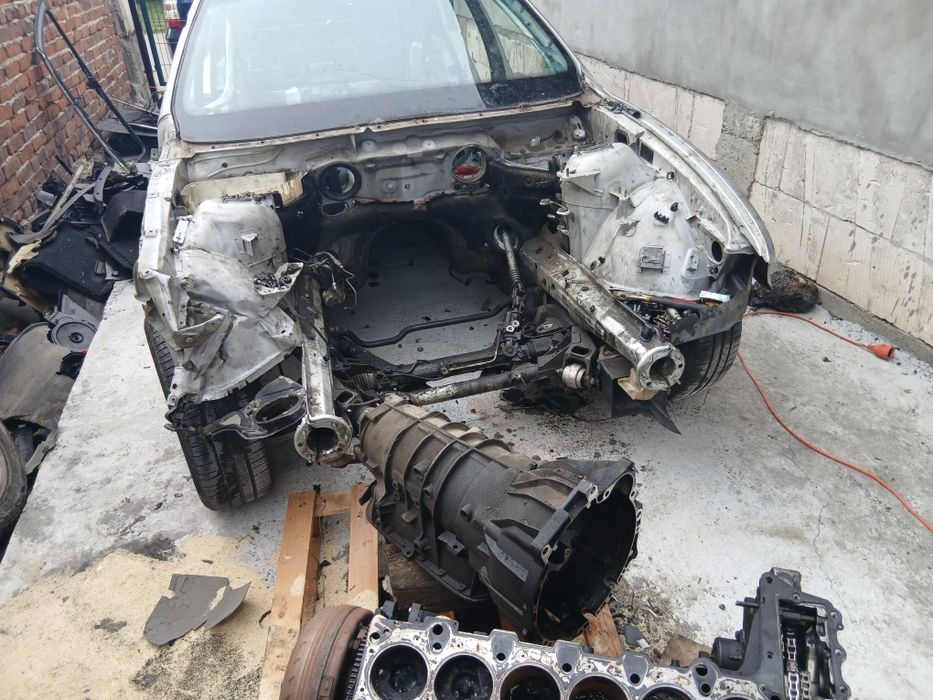 Автоматична скоростна кутия GM за БМВ Е39 Tourar kombi 2003 163k.c., Е46 , Е53 Х5 , Е83 Х3