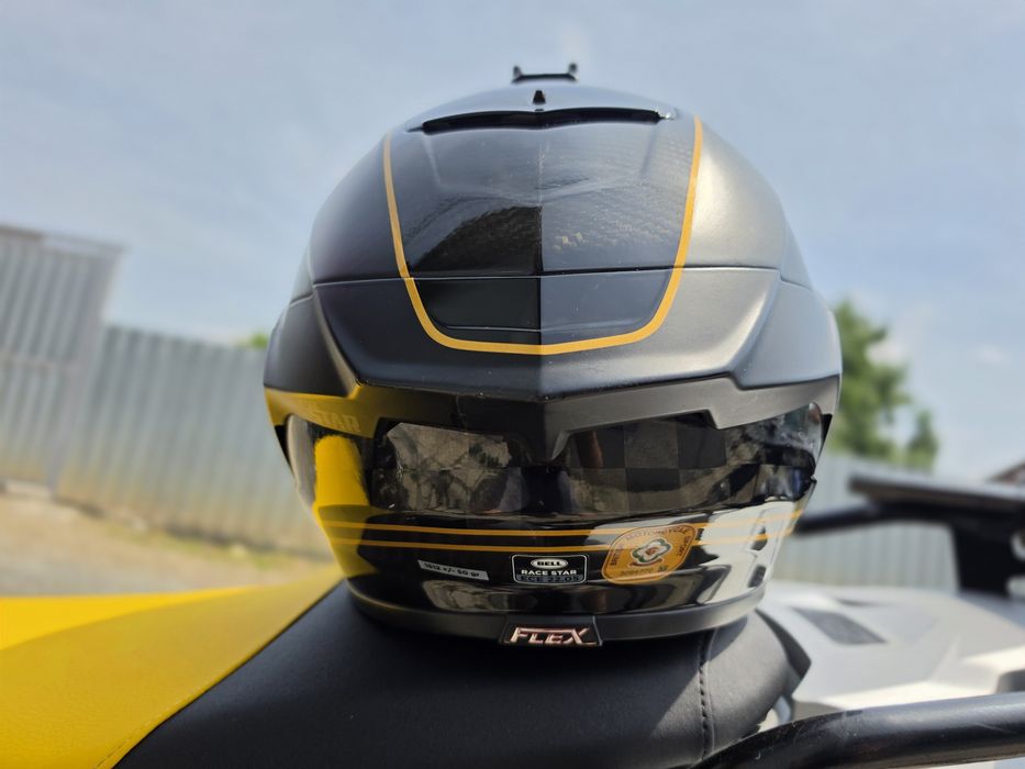 Vand casca Bell Race Star editie limitata Ace Cafe London Speed Check Carbon M