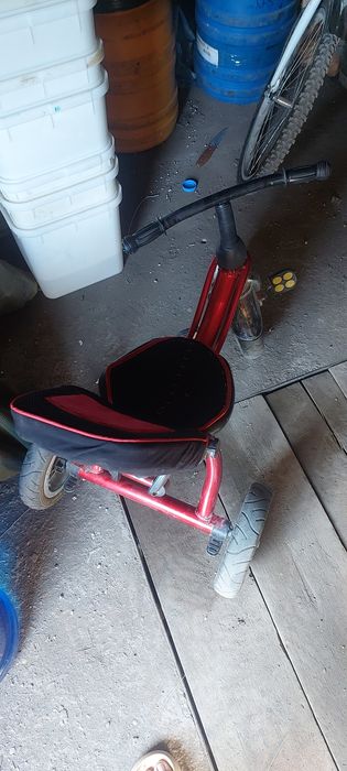 Велосипед трехколесный