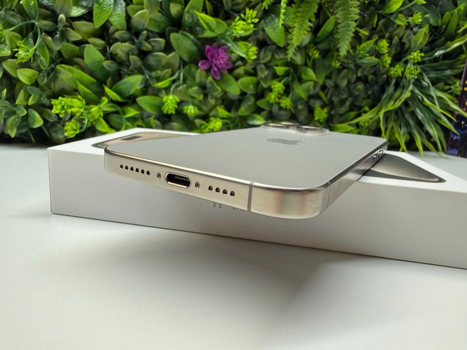 iPhone 15 Pro Max 256GB Гаранция