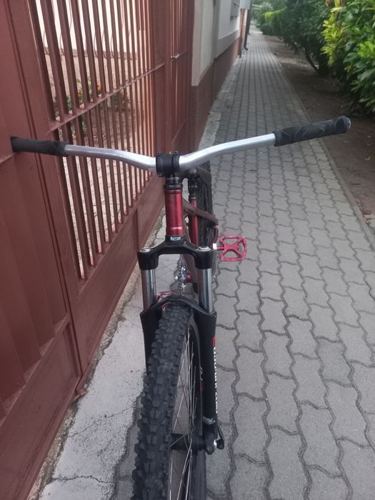 Vând dirt jumper gt ruckus