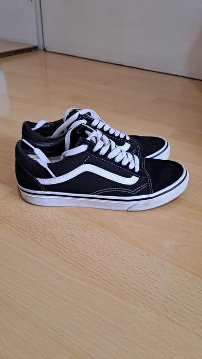 Маратонки vans old skool